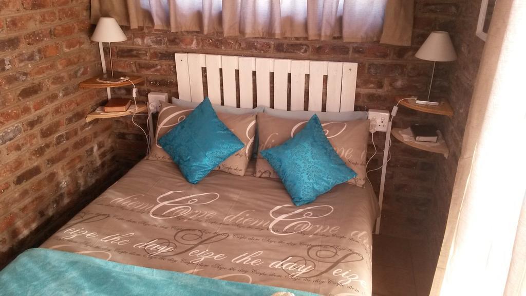 Onze Rust Guest House And Caravanpark Colesberg Oda fotoğraf
